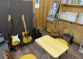 7丁目ギター教室 福岡南校【好きな曲で楽しくレッスンできる】の外観